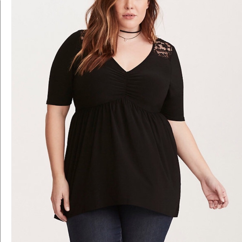 Torrid Lace Inset Babydoll Top Size 2